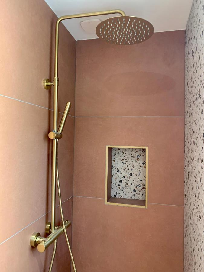 L'Endroit Ideal, Confort Et Elegance Boulogne-sur-Mer Exteriör bild