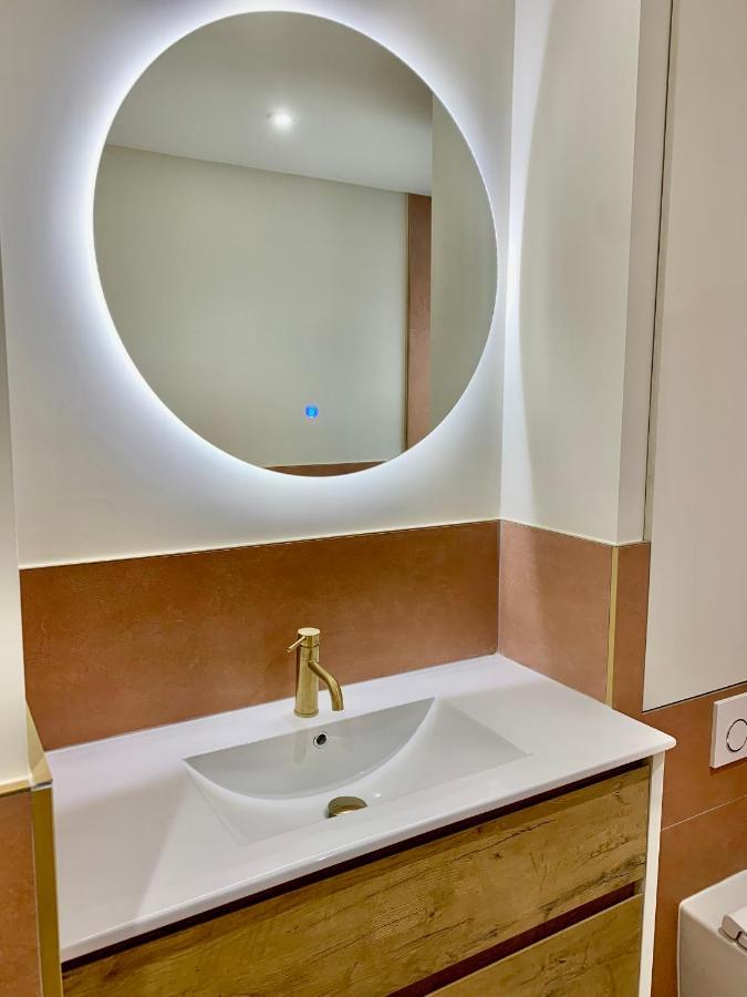 L'Endroit Ideal, Confort Et Elegance Boulogne-sur-Mer Exteriör bild